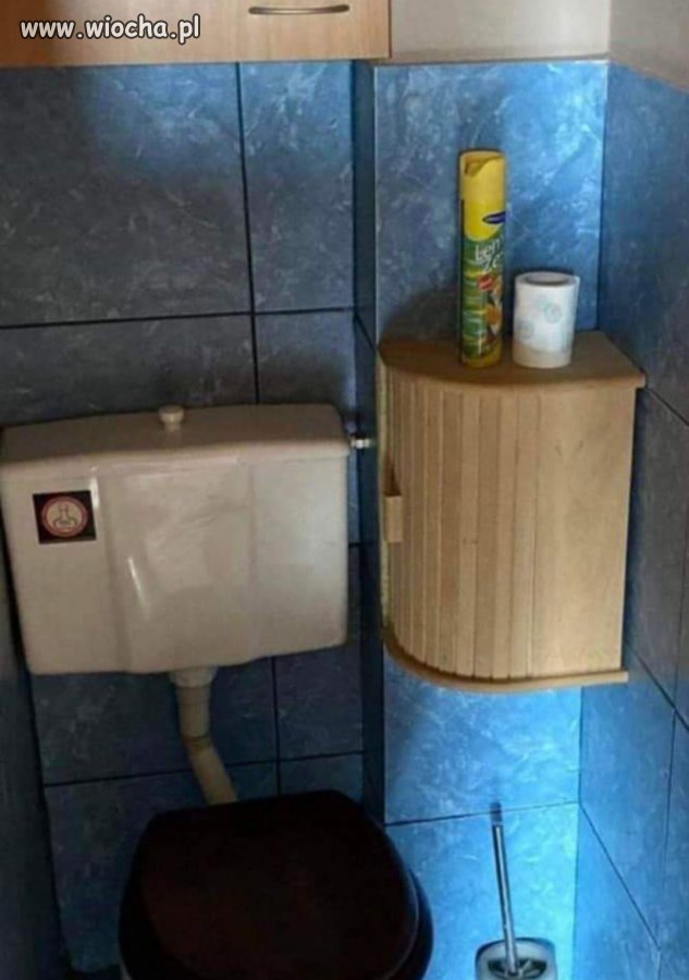 Stylowa szafka do łazienki 