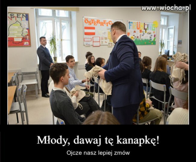 Jak Czarnek karmi młodych religią...