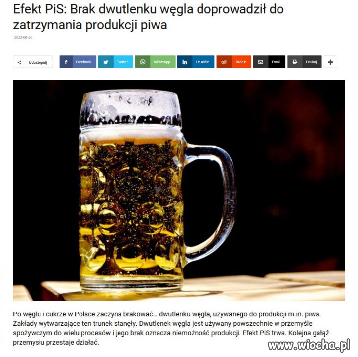 Prezes PiS odbudowuje PRL.