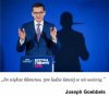 Moradziecki czerpie z tego obiema rękami