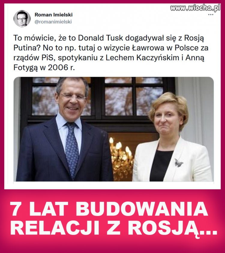 Donald Tusk pozuje z Ławrowem 