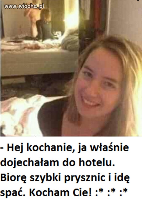 Dziewczyna pisiorka na urlopie.
