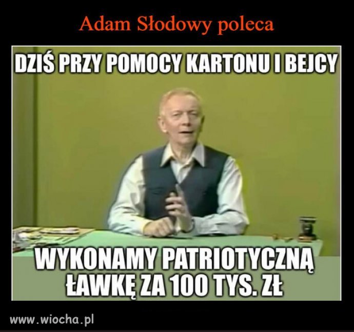 Caly narod buduje patryiotyczna lawke...z kartonu!