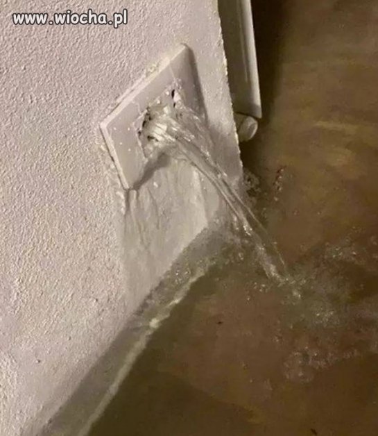 Sasin się wziął za elektrownie atomowe.
