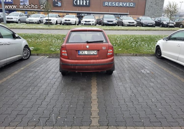 Tak się parkuje w Kłodzku