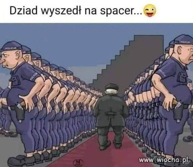 Spacerek przy schodach