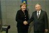 Jak to Merkel Putinowi Europę 