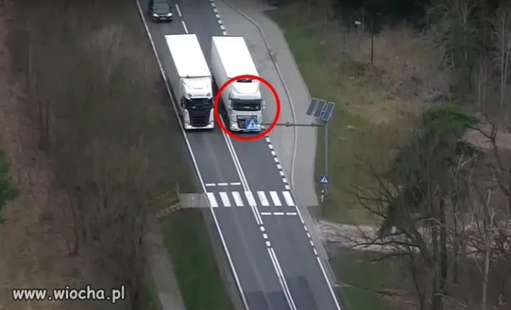 Oblicz wysokość mandatu kierowcy w kółku