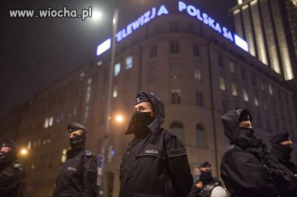 "Publiczna telewizja" chroniona przed publiczności
