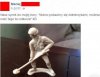 Zabawa żołnierzykami.