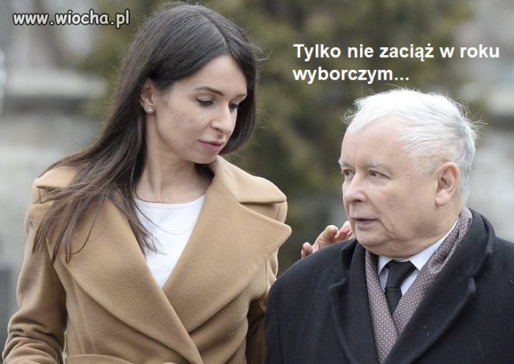 Marta, skrzyżuj nogi.