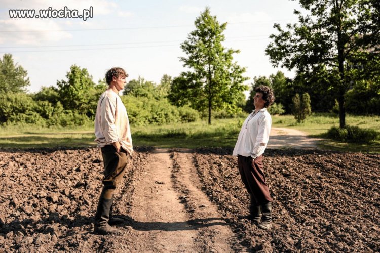 Kadr z filmu "Sami swoi początek"