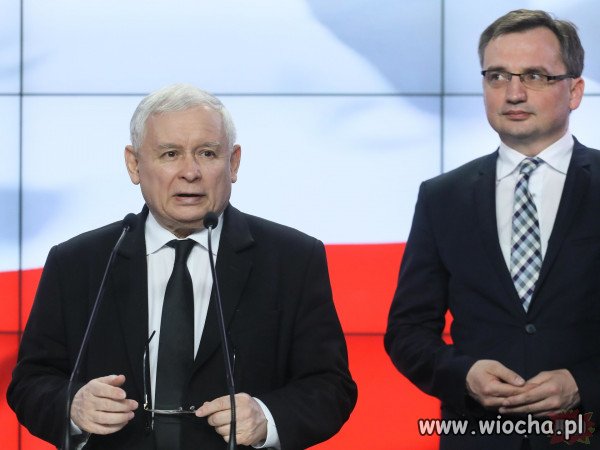 Zero i mniej niż zero.