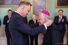 Order za atakowanie kobiet i LGBT, czy chwalenie PiSu?