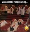 Pajaców nie brakuje