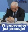 Robota mu się w "rencach" pali