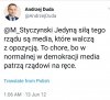 Kilka razy mu się udało coś z sensem napisać. 