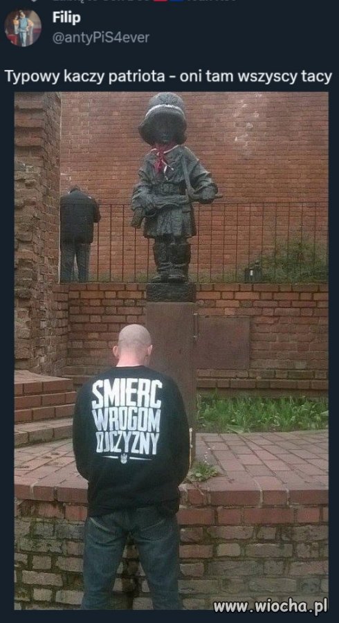 Właśnie ich olewa. Tych wrogów...