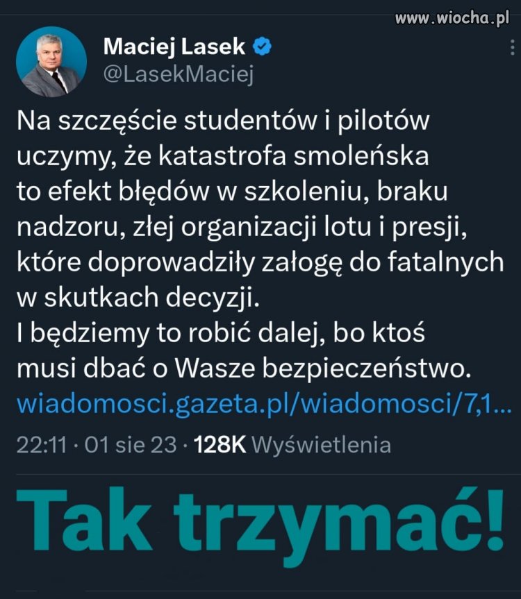 - A uczycie, że Błasik nie może wchodzić do kabiny pilotów?