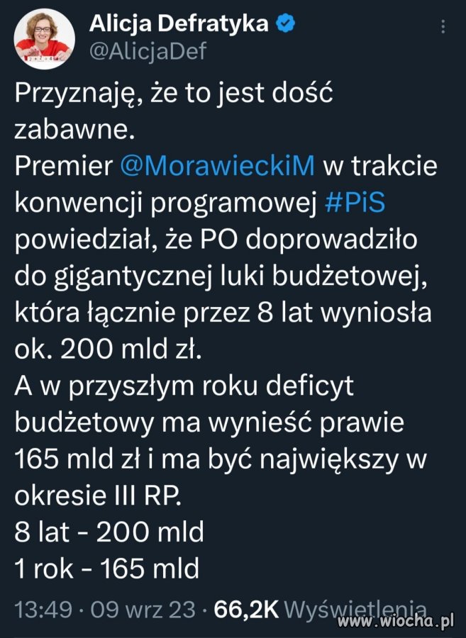 Opowiada adekwatnie do poziomu intelektualnego 