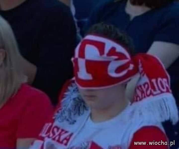 Obowiązkowy strój każdego kibica