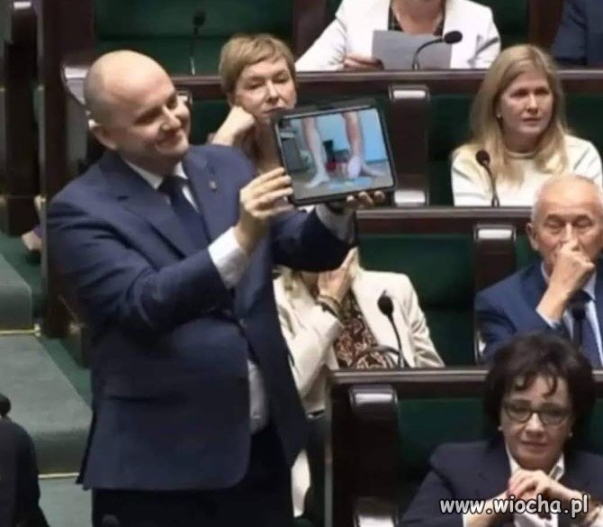 Układ sił się zmienił