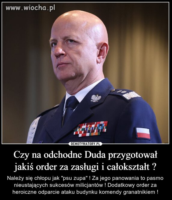 "Bochater" przez "CH"