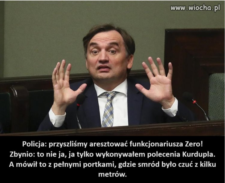 On już wie, że siedzi i dlatego się ukrywa