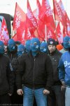 Kaczyńskiemu przeszkadzają ludzie w kapturach
