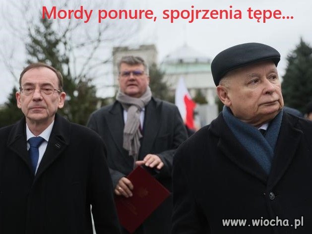 Zbiór 'kryształów".