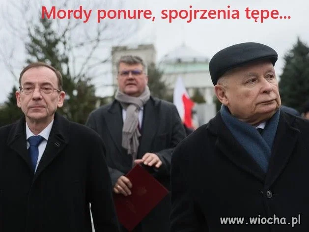 Zbiór 'kryształów".