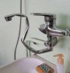 Hydraulik tani, ale dobry