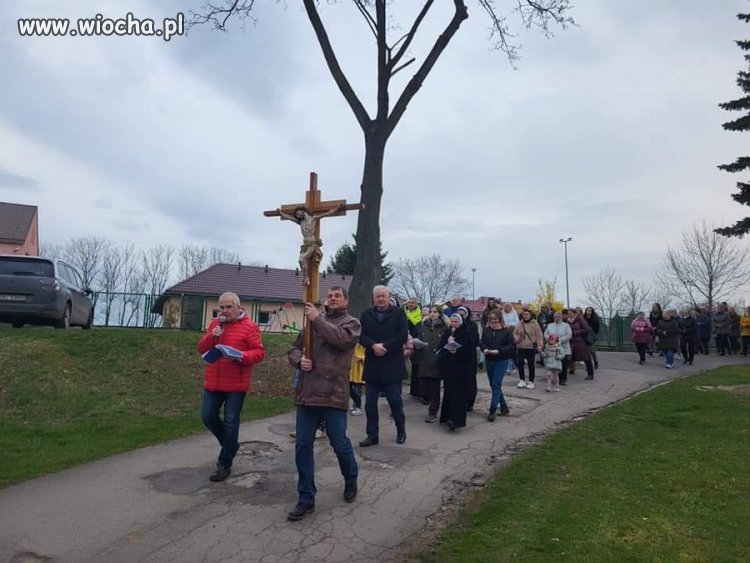 21 wiek a my nadal w średniowieczu