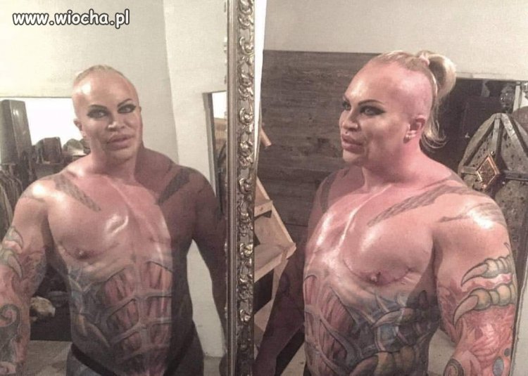 Gdy jesteś facetem, kobietą, drag queen, Thanos, Kratos, Terminator,