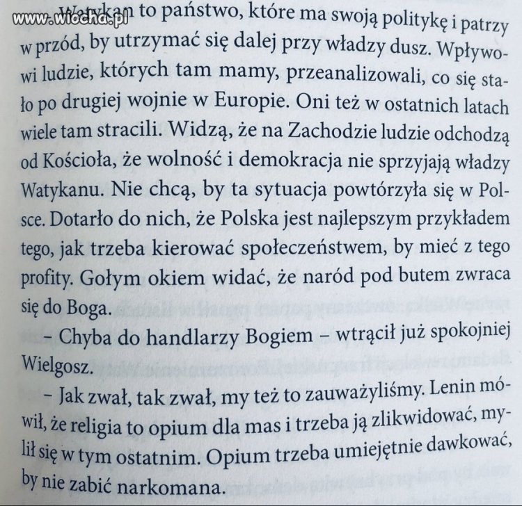 Fikcja literacka bywa pomocna. 