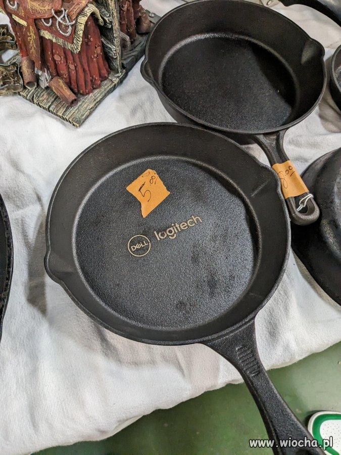 Dell we współpracy z Logitech.