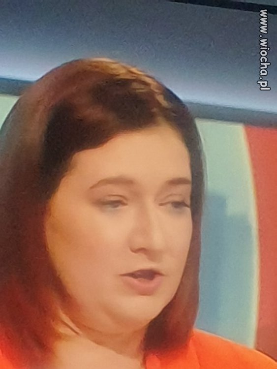 Jeszcze pluje jadem jątrze obraża 
