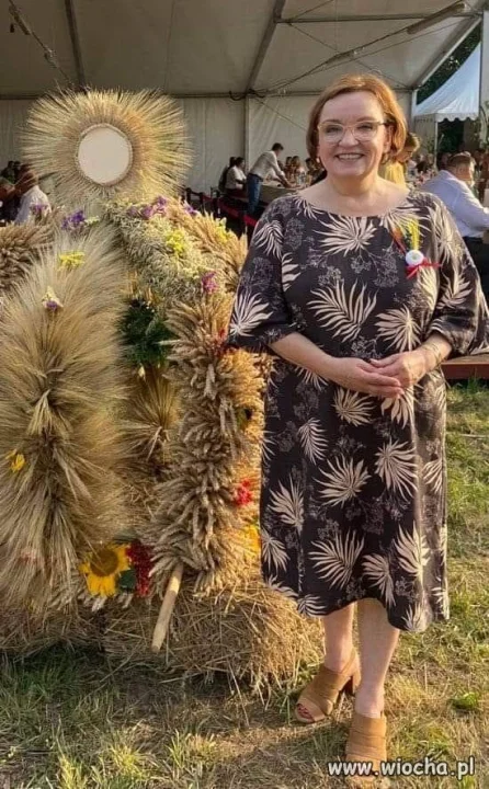 Ta po lewej