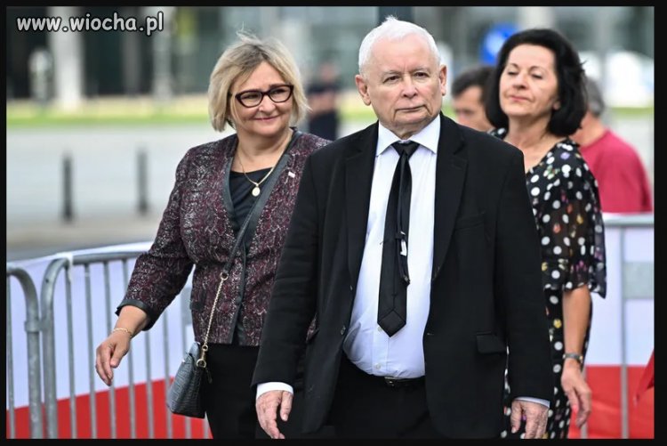 Wóc i zbawca narodu