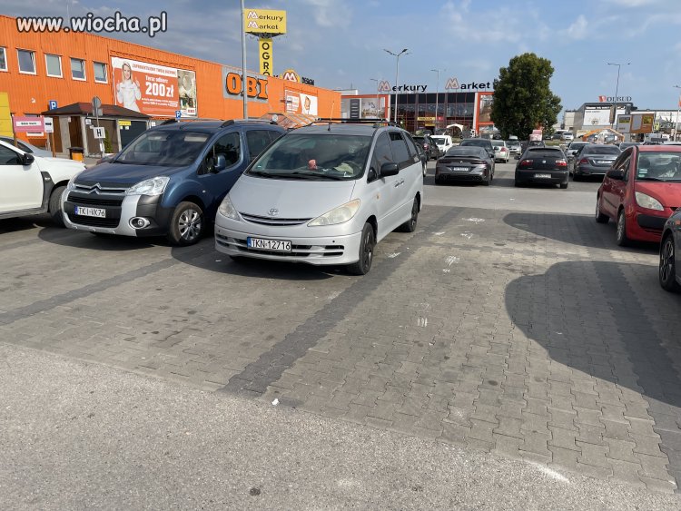 Wieś na zakupach w mieście