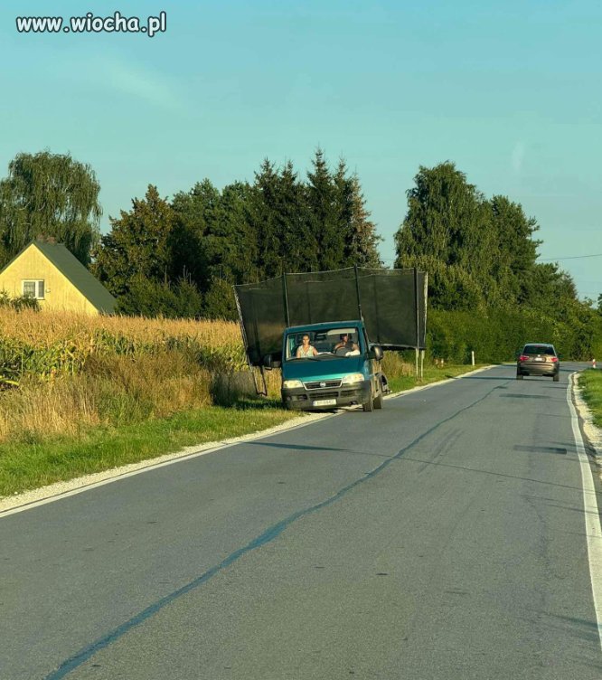Tato Tato Kupisz mi trampolinę taką jak ma Jessica