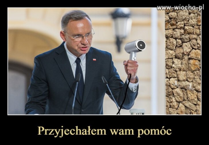 Du*a ruszył na odsiecz powodzianom ...