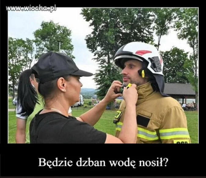Dopóki się ucho nie urwie.