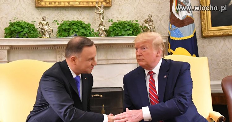 Z ostatniej chwili: Adrian ułaskawił Trumpa... .