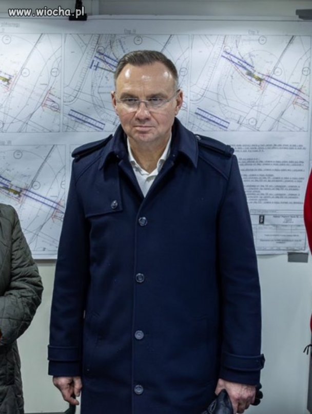 Ążej wygląda na zmęczonego ułaskawianiem dealerów