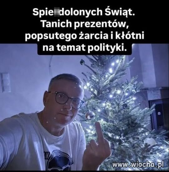 Ministrant kulu dwa życzy.