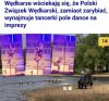 Karasie jedzą gó..no