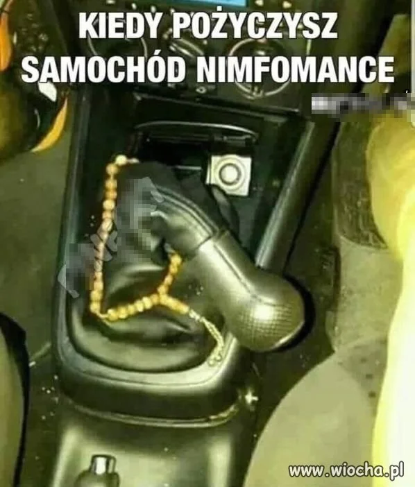Modliła się.