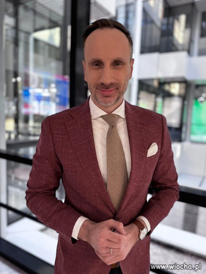 Janusz kupił nowy garniturek za wasze 2 mln