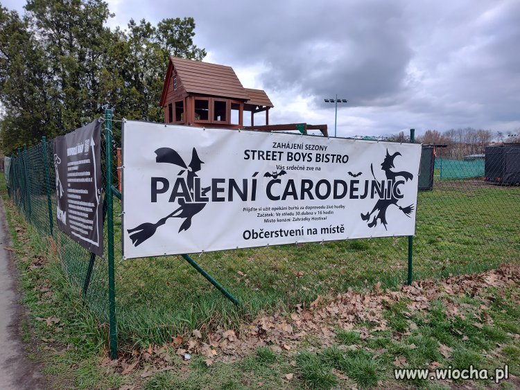 Tymczasem w postępowych Czechach. 